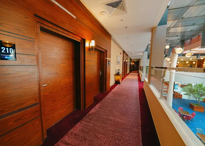 Celine Home Serviced Apartment Al Malqa